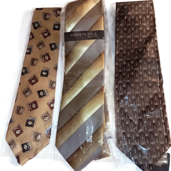 Kenneth Cole Men's Tie Set in Brown and Gold Tones - Picture 1 of 5